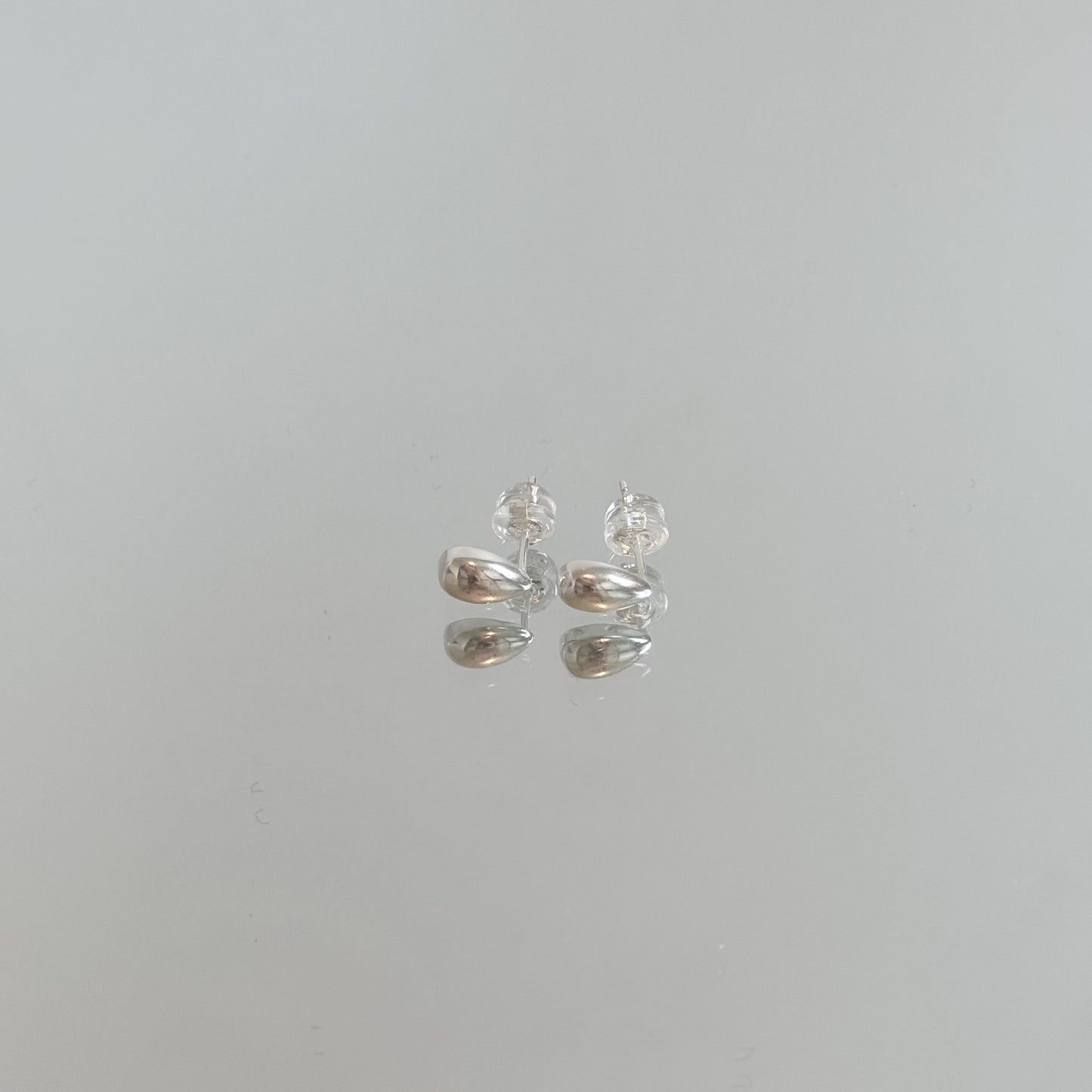 Teardrop Stud