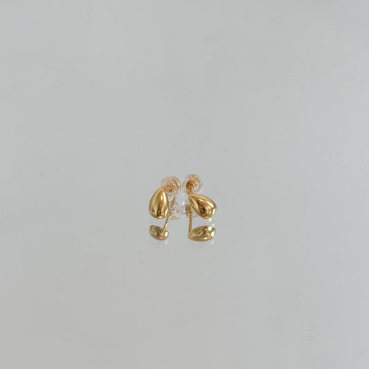 Teardrop Stud